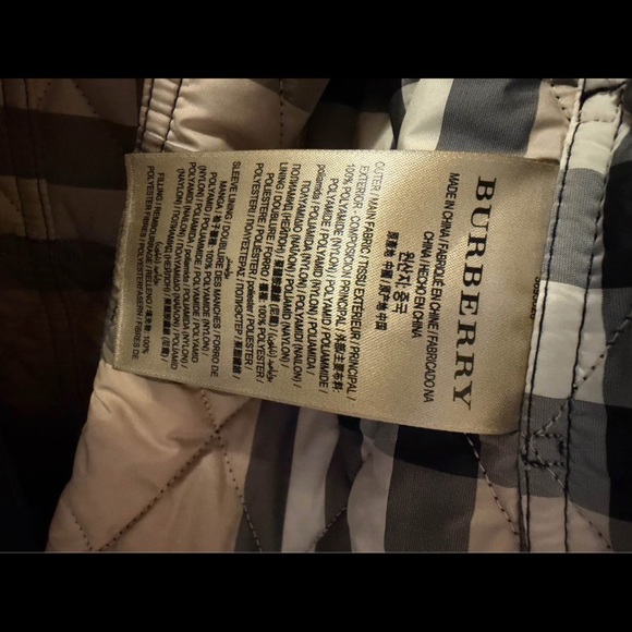 Burberry Puffer Black Coat XL - Picture 2 of 8